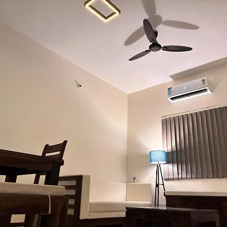 Cozy 3 Bhk Row House For Rent Vila
